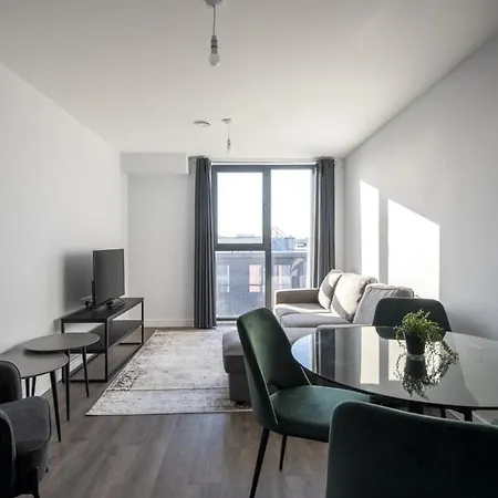 아파트 Superb 2 Bedroom Aparttment In